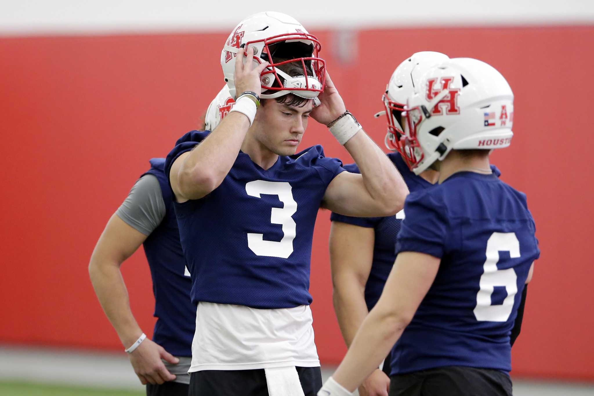 Clayton Tune - Football - University of Houston Athletics