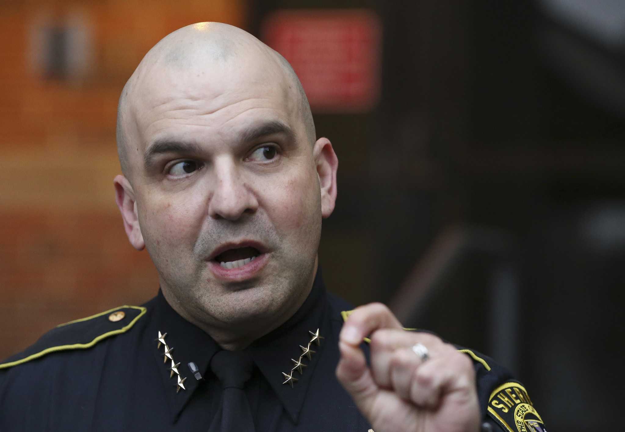 Bexar County detention deputy dies after testing positive for COVID-19