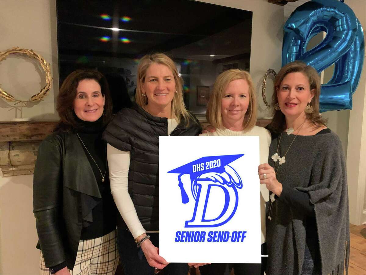 EXCLUSIVE Parents announce first annual senior sendoff for Darien’s
