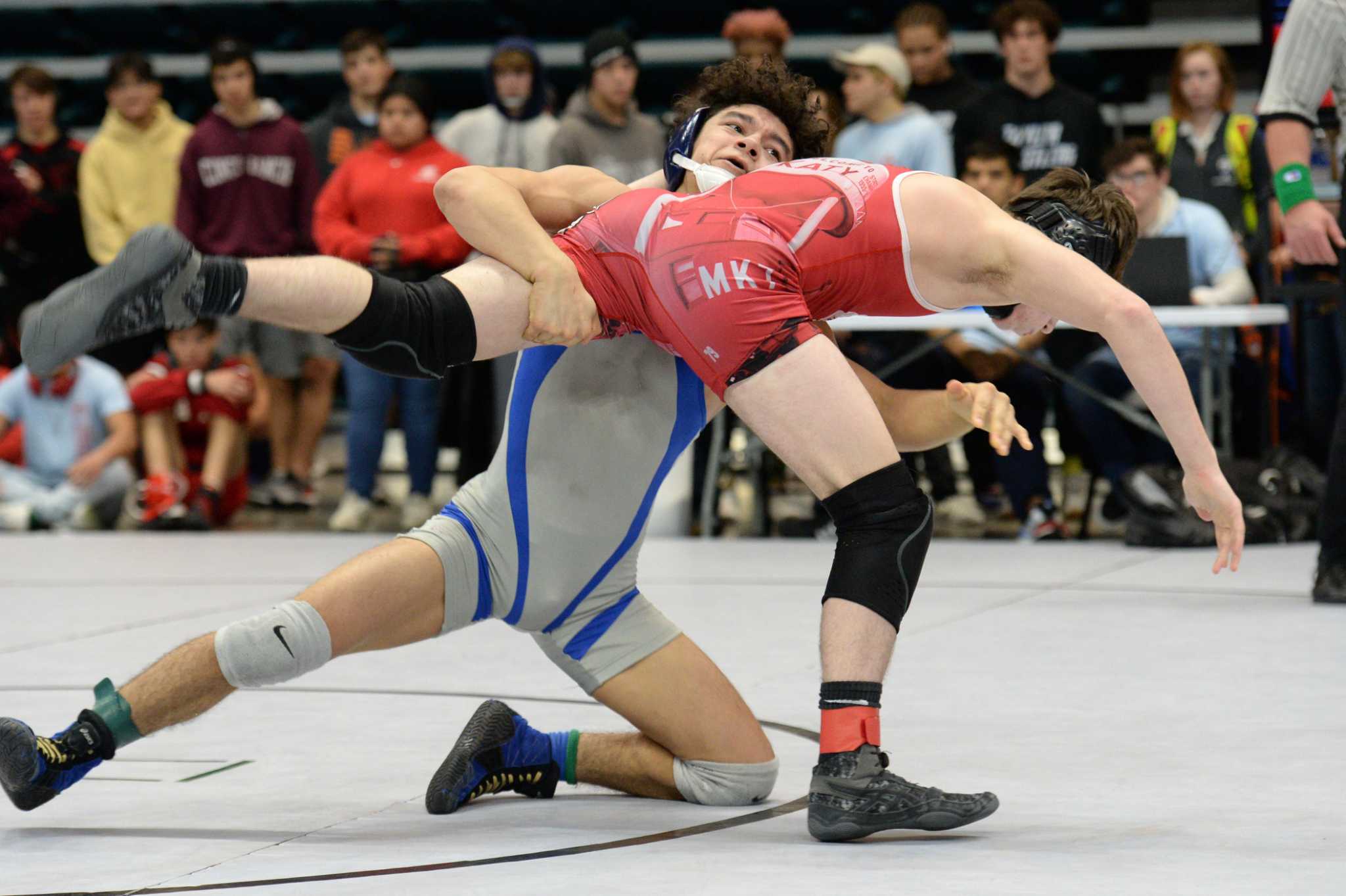 Lopez, Brown, Thomas earn podium finishes at state wrestling for