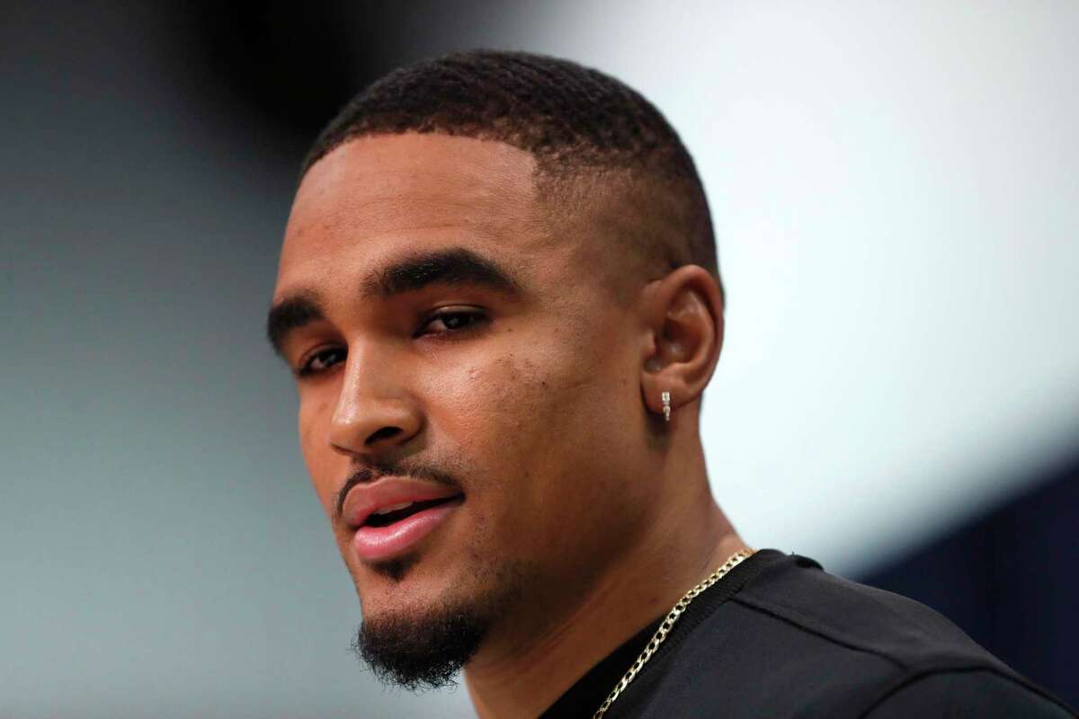 Despite a 38-4 record as a starting QB at Alabama and Oklahoma, Channelview native Jalen Hurts has his skeptics as he tries to take his talents to the NFL.