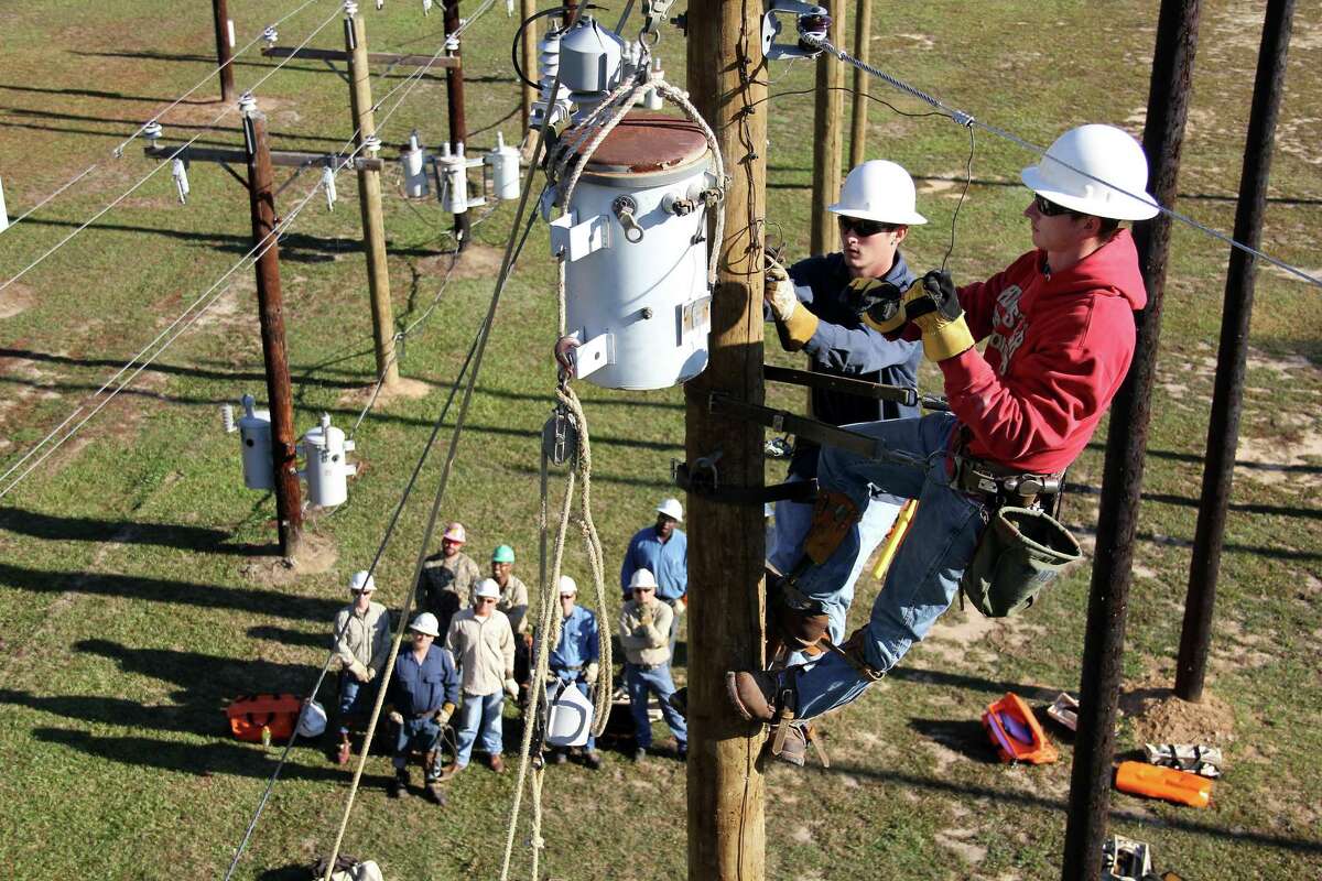 Entergy Texas is donating $50,000 to provide scholarships for students enrolled inn the Utility Line Technology program at Lamar Institute of Technology. Frederick Huff, Utility Superintendent, is a graduate of the LIT program. Photo provided by LIT