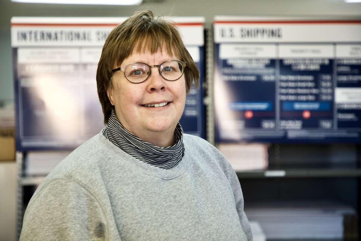 Hale Center postmaster retiring after 15 years