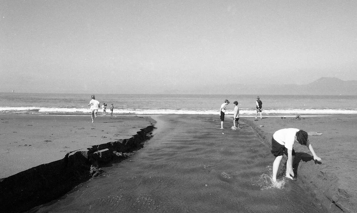 Archive photos Baker Beach’s beautiful vistas — and deadly history