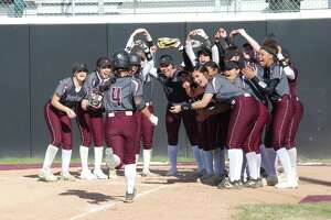 Softball: Depth-rich Pearland hopes to find right mix