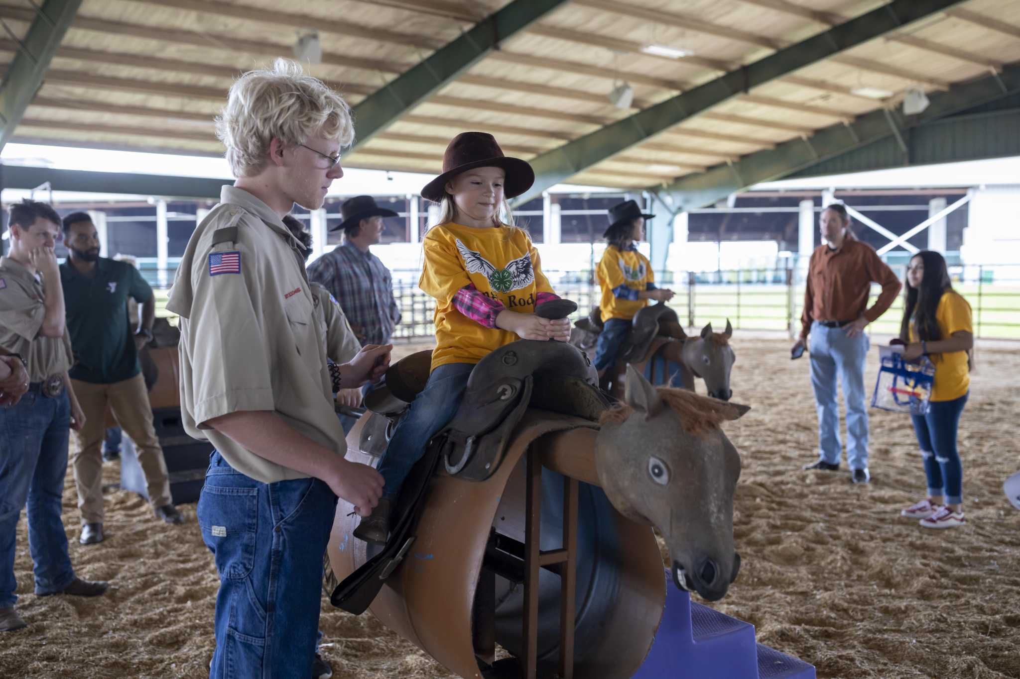 Conroe-area adaptive rodeo seeks volunteers, participants