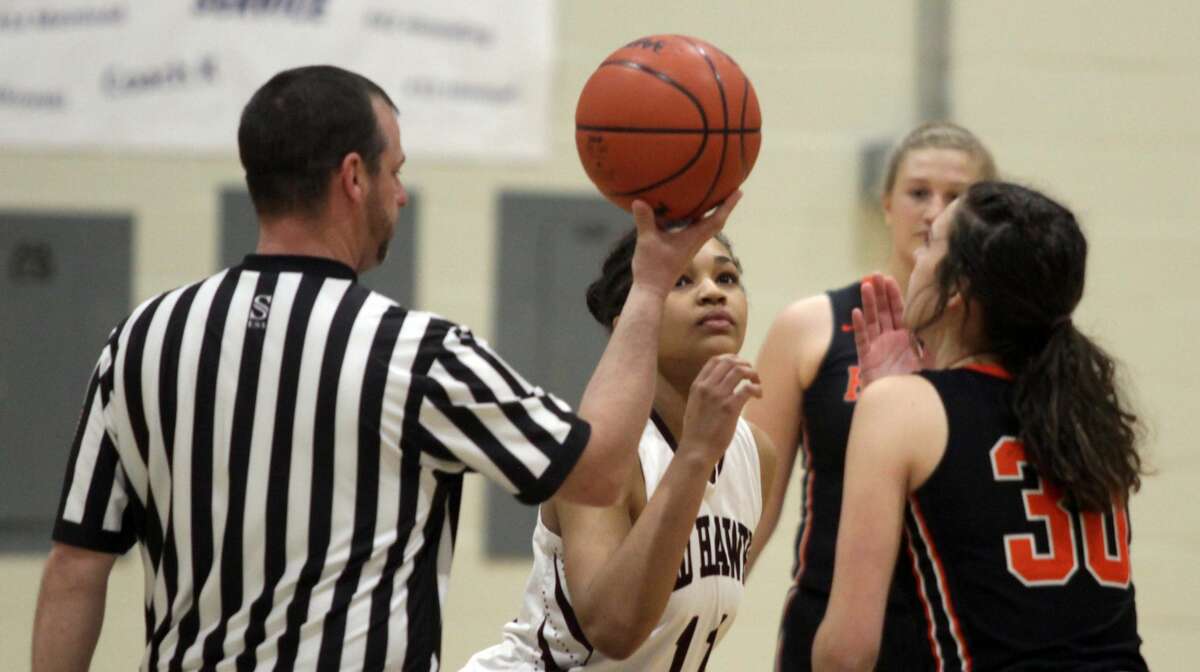 The Cass City girls basketball team pulled of a thrilling upset over Harbor Beach in the first round of districts, winning by a score of 46-34 on Monday night.