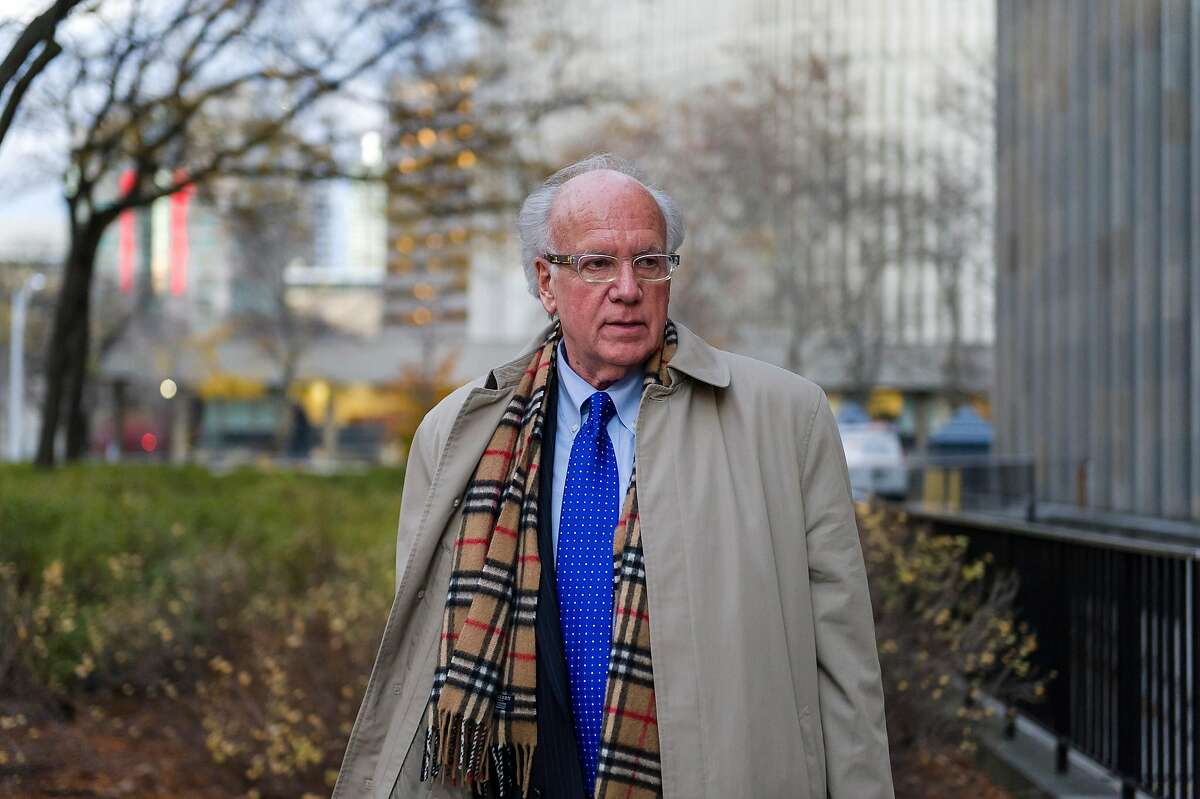 Robert Warshaw in 2015 Robert Warshaw, key witness for the Crown in the trial of the 2013 shooting death of Sammy Yatim, is seen walking out of Court in Toronto after cross-examination on Thursday November 19, 2015.