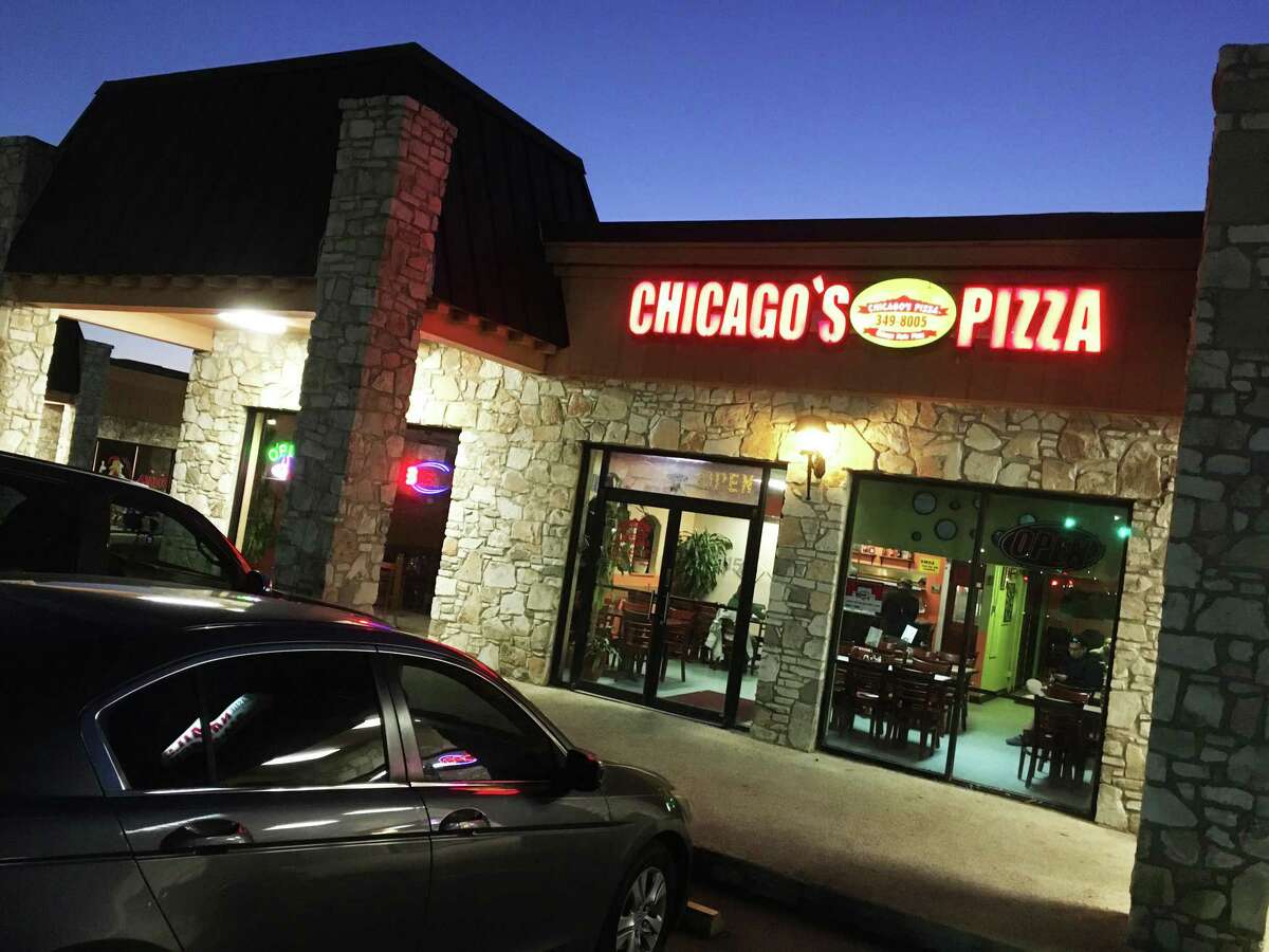 52 Weeks of Pizza: Chicago’s Pizza restaurant among few to have ...