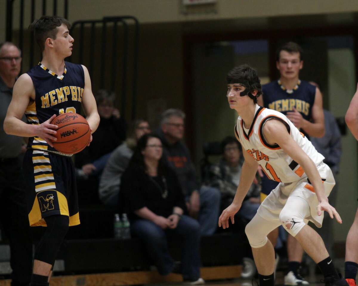 The Harbor Beach boys basketball team logged a 51-36 win over Memphis at home on Tuesday, March 3.