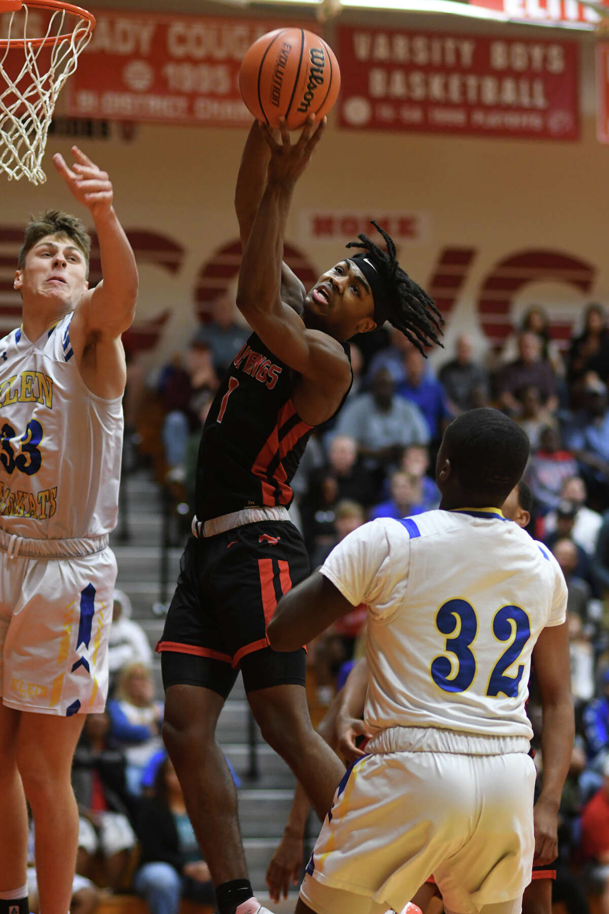 Boys basketball: Westfield rallies in second half to beat Klein ...