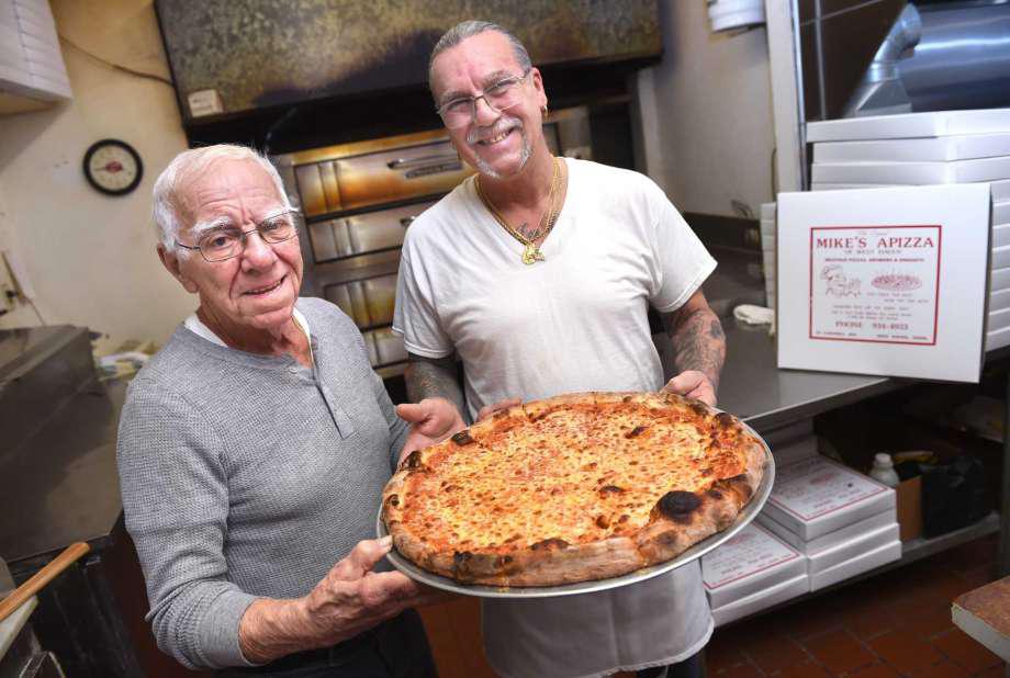 West Haven ‘Pizza Wars’ more like a lovefest — Zuppardi’s Apizza joins in