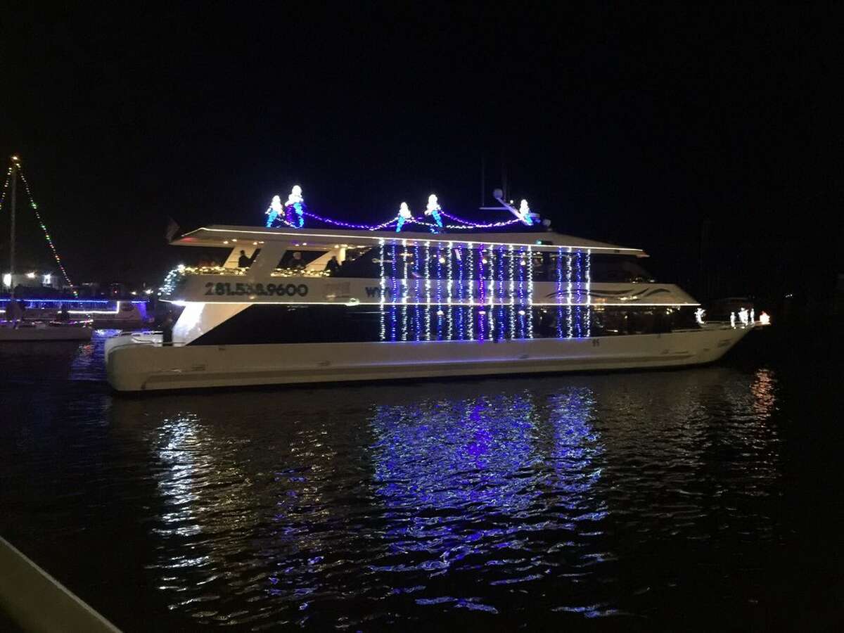 boat yacht in kemah