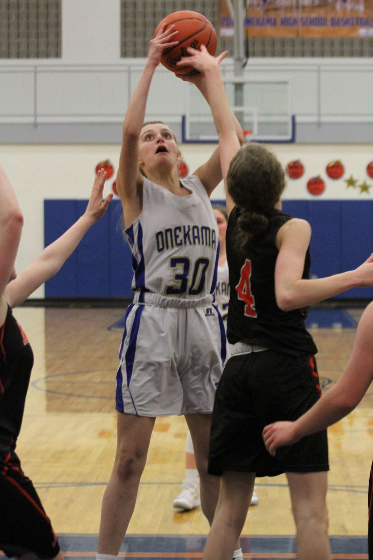 Onekama tops Mesick for berth in district title game