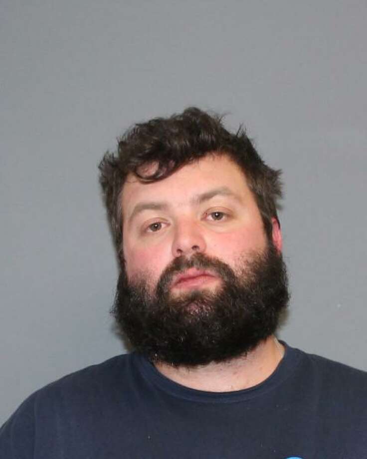 Man Charged With Dui After Shelton Crash Injures 2 New Haven