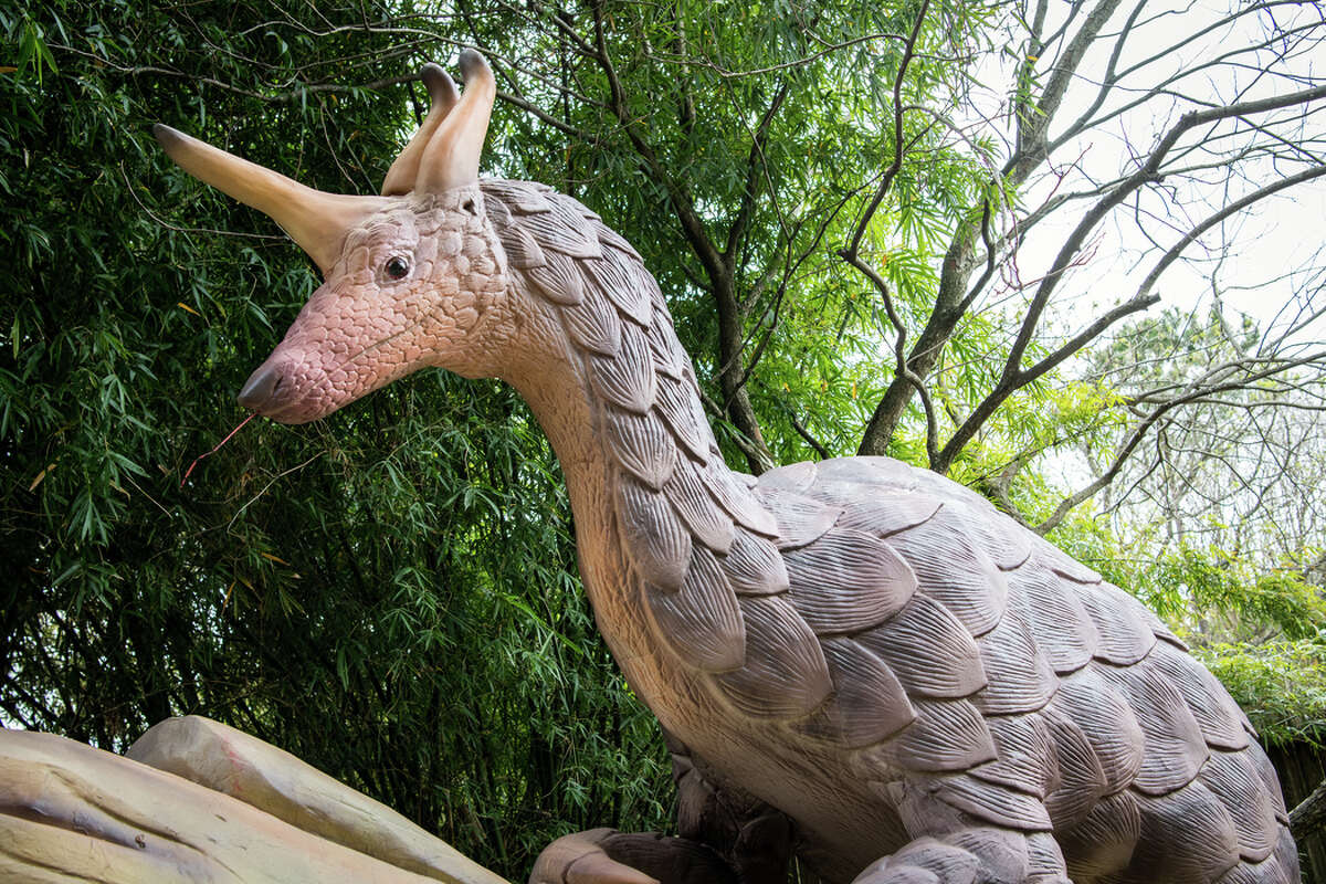 Houston Zoo kicks off spring break with new animatronic dragons exhibit