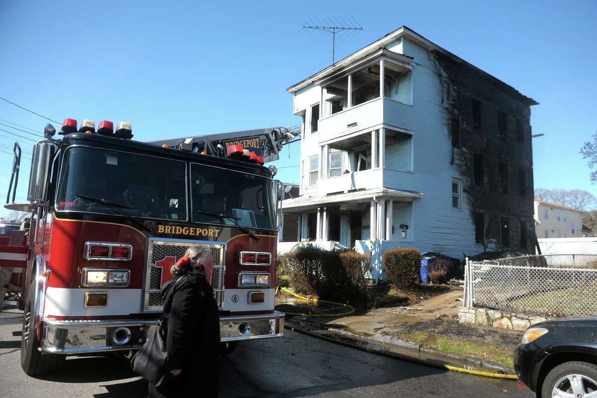 Bridgeport FD Simultaneous fires caused ‘extensive damage’