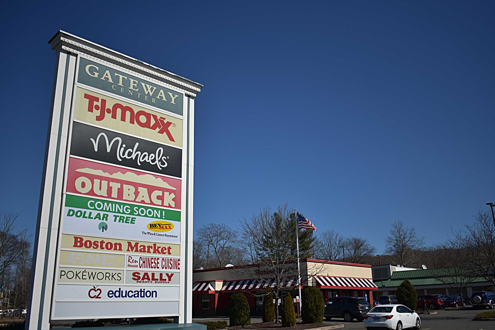 In Wilton, Dollar Tree coming to town
