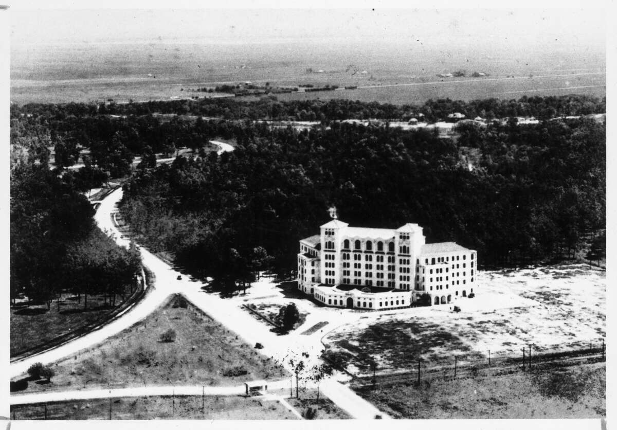 1925: In 1925, Hermann Hospital, now the Cullen Pavilion, stood alone where the Texas Medical Center would rise decades later. The hospital adjoins Hermann Park, which is on property donated to the city by George H. Hermann in 1914.