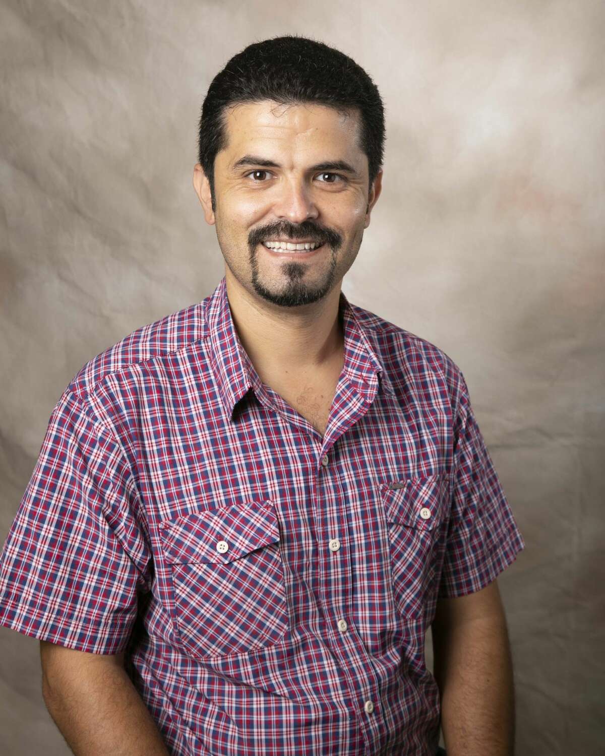 Ahmet Gokhan Unlu will be one of 28 high school science teachers selected by the SETI Institute as a 2020 NASA Airborne Astronomy Ambassador.