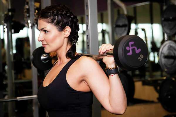 will i lose weight after thyroid surgery
