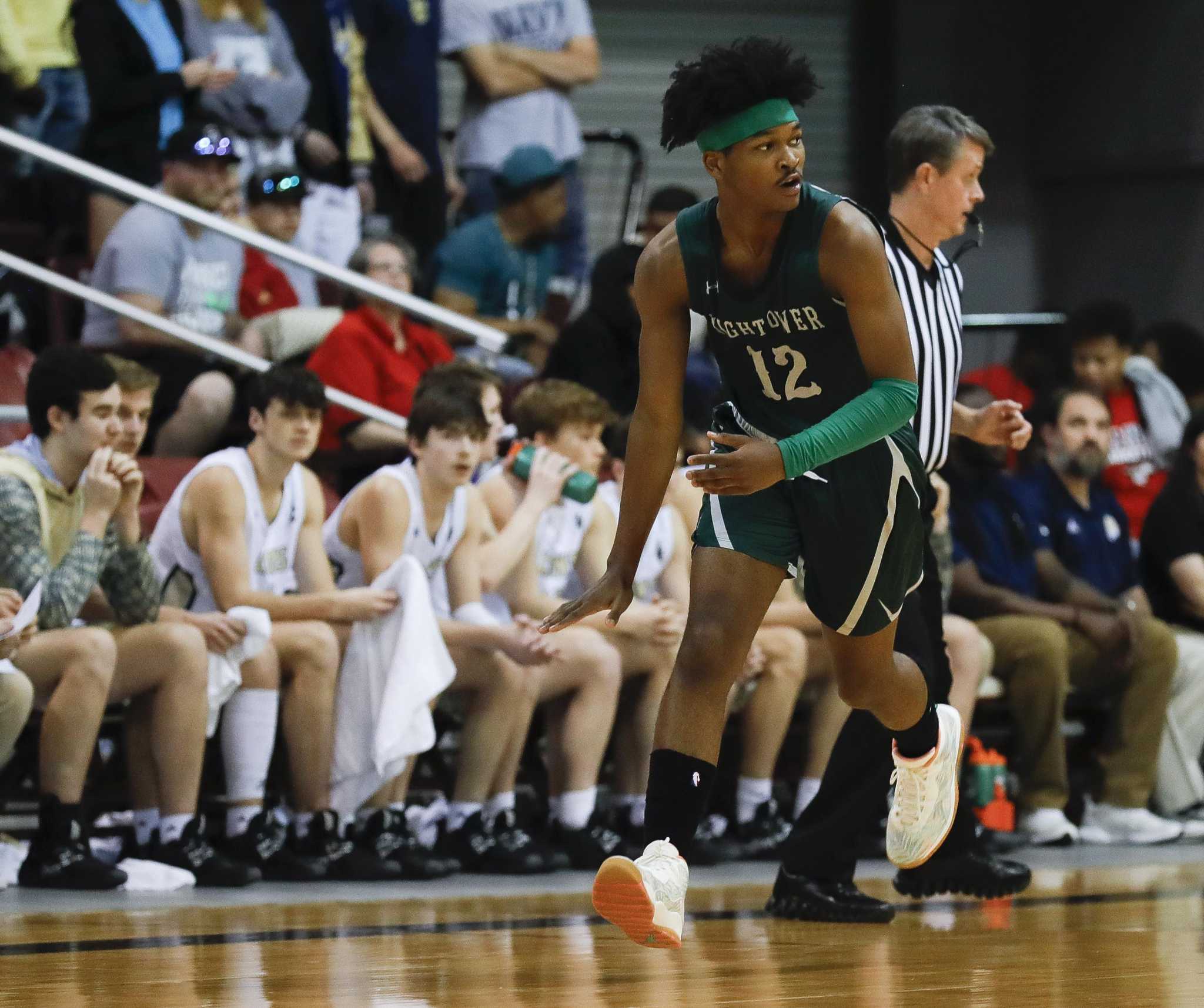 Hightower Beats Lake Creek Advances To Regional Title Game