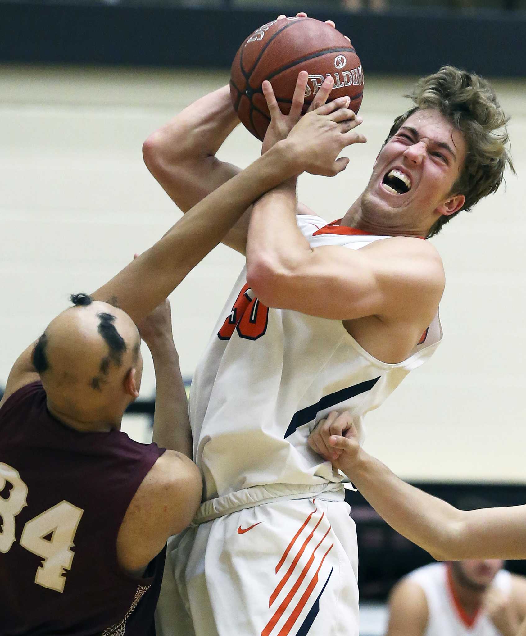 Coronavirus Forces Brandeis Senior To Play The Waiting Game In Two Sports Expressnews Com