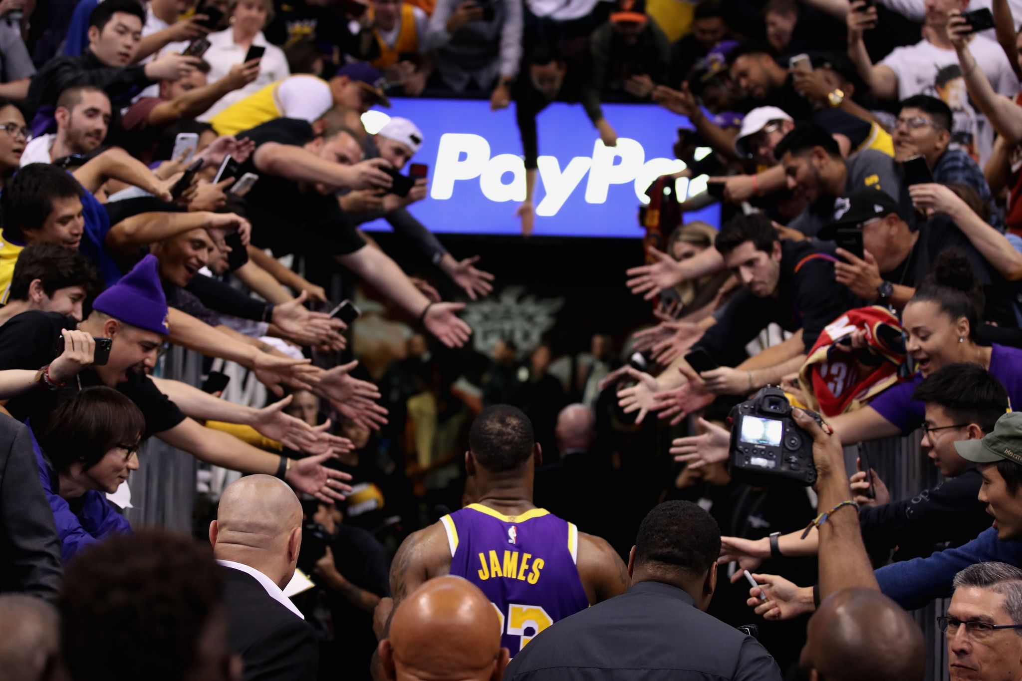 lebron james fan gear
