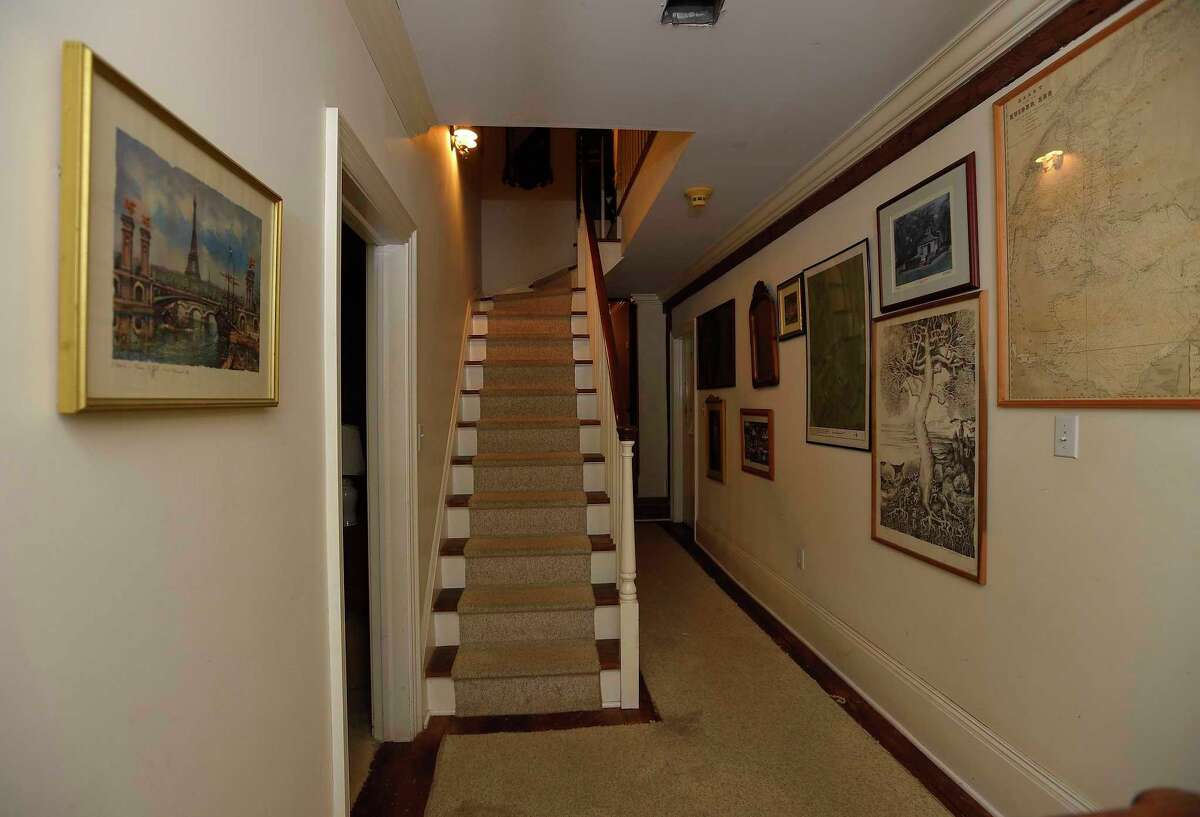 Greenwich family strives to save 250yearold, historic colonial from