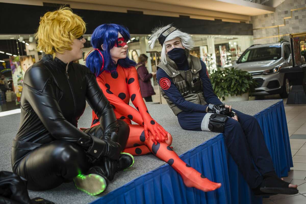 Hundreds of people attend Midland's first Comic Con Saturday, March 7, 2020 at Midland Mall. (Katy Kildee/kkildee@mdn.net)