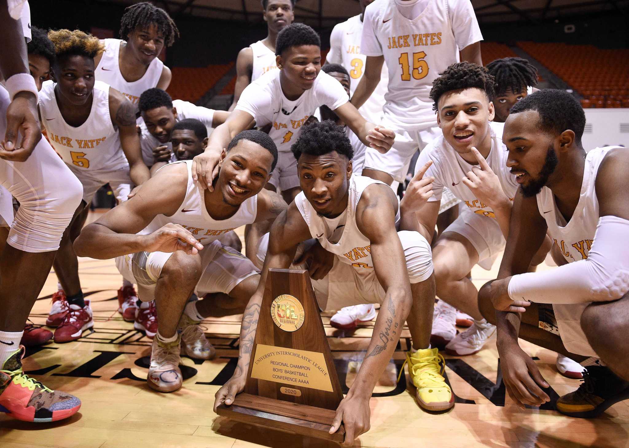 Yates Topples Life Waxahachie To Advance To State Tournament