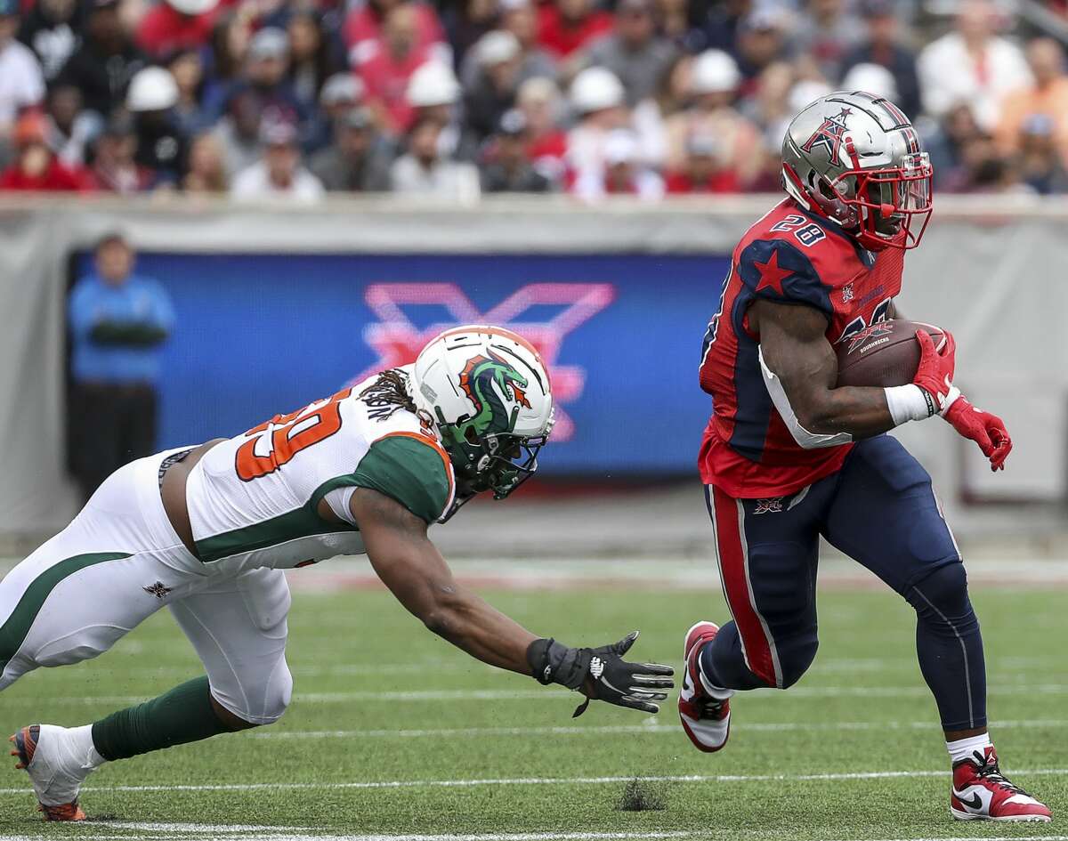 Roughnecks rally against Dragons to remain undefeated in XFL