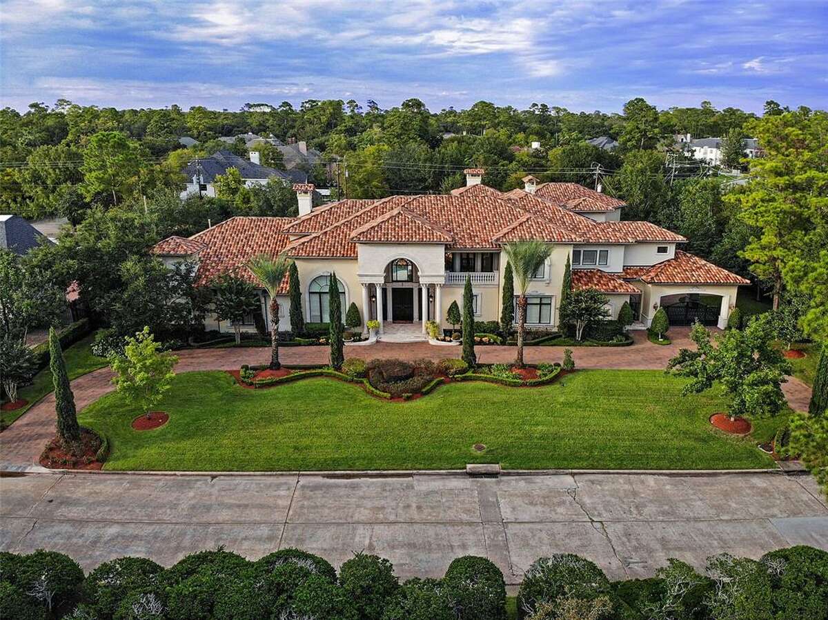 4. 11010 N Country Squire Street, Houston House sold: $3.8 million - $4.4 million 6 bed | 7 full & 2 half bath | 11,735 sq. ft.