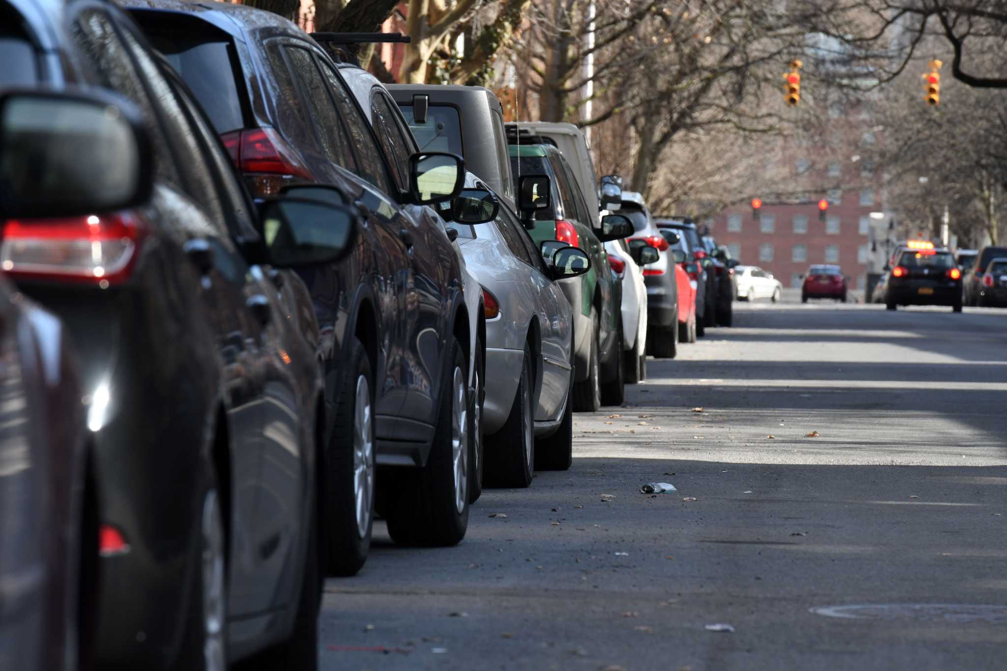 Albany wants commuters out of residential parking spaces - Vimarsana News