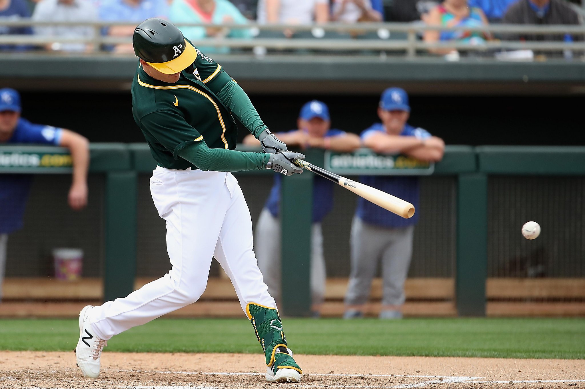 Mark Canha returns to A's, still in swing of things