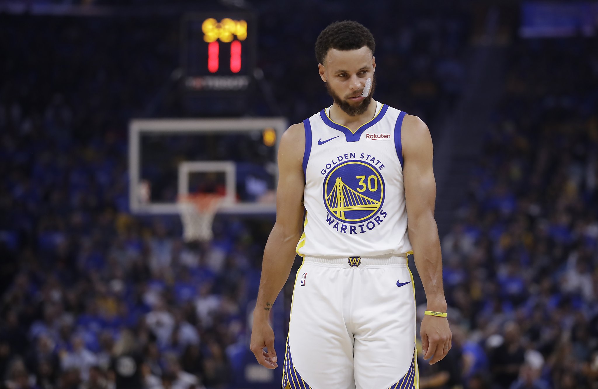 FiveThirtyEight's Warriors prediction is already horrible