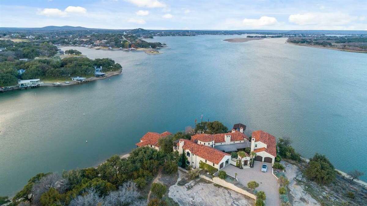 Inside a Horseshoe Bay, Texas resortstyle home