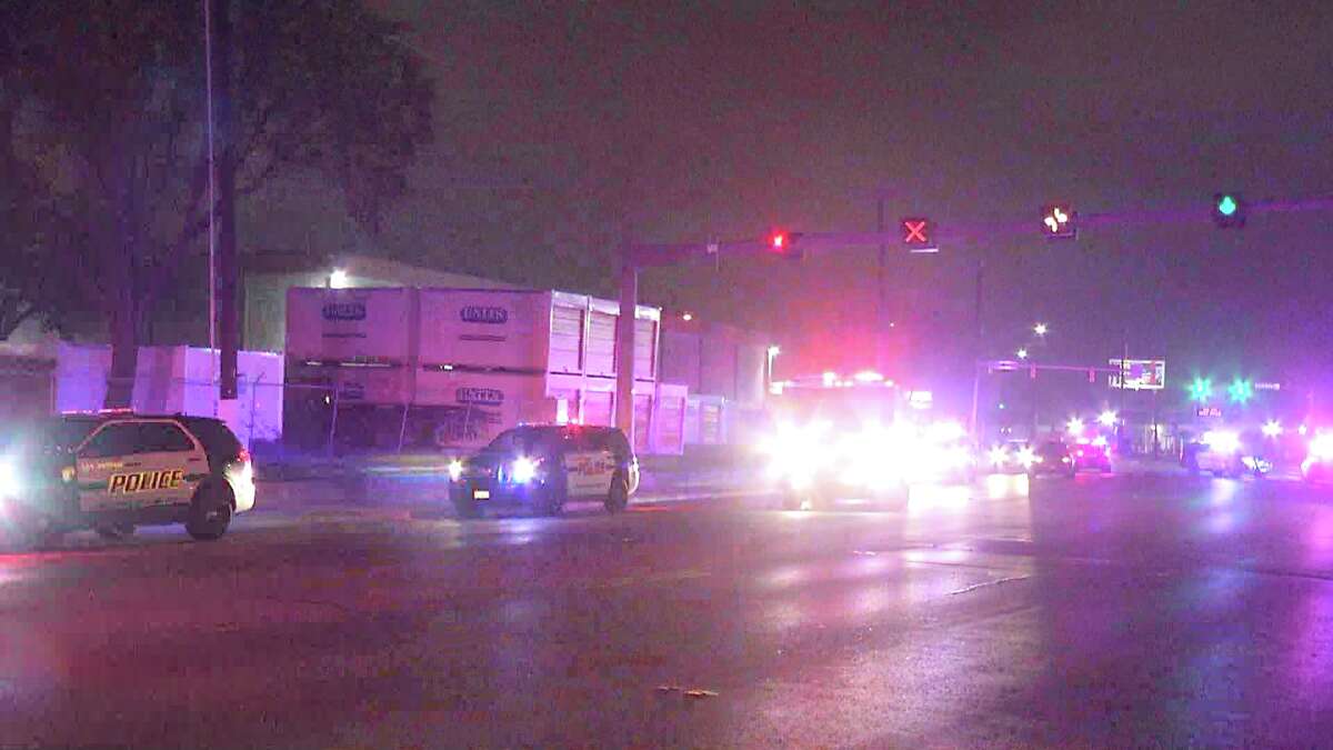 SAPD Officer Hospitalized After Crashing Into Semi-truck On East Side