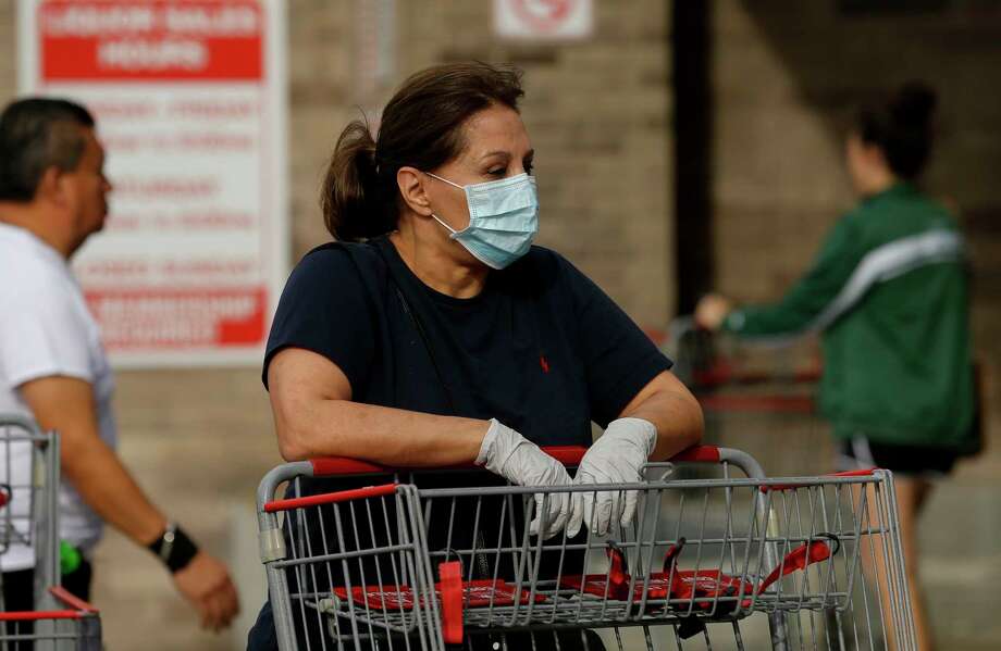 PHOTOS: Coronavirus tips and stay-at-home-hacks&gt;&gt;&gt;Here's what Houston residents are recommending people do to help navigate life during the coronavirus pandemic... Photo: Godofredo A. Vásquez, Staff Photographer / © 2020 Houston Chronicle