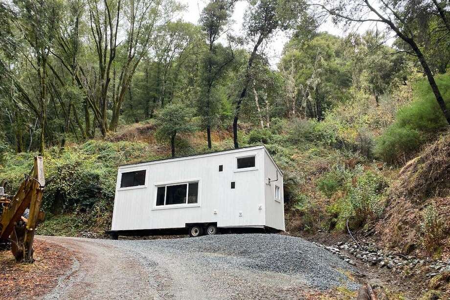 This off-grid tiny home: Guess the rent - SFGate