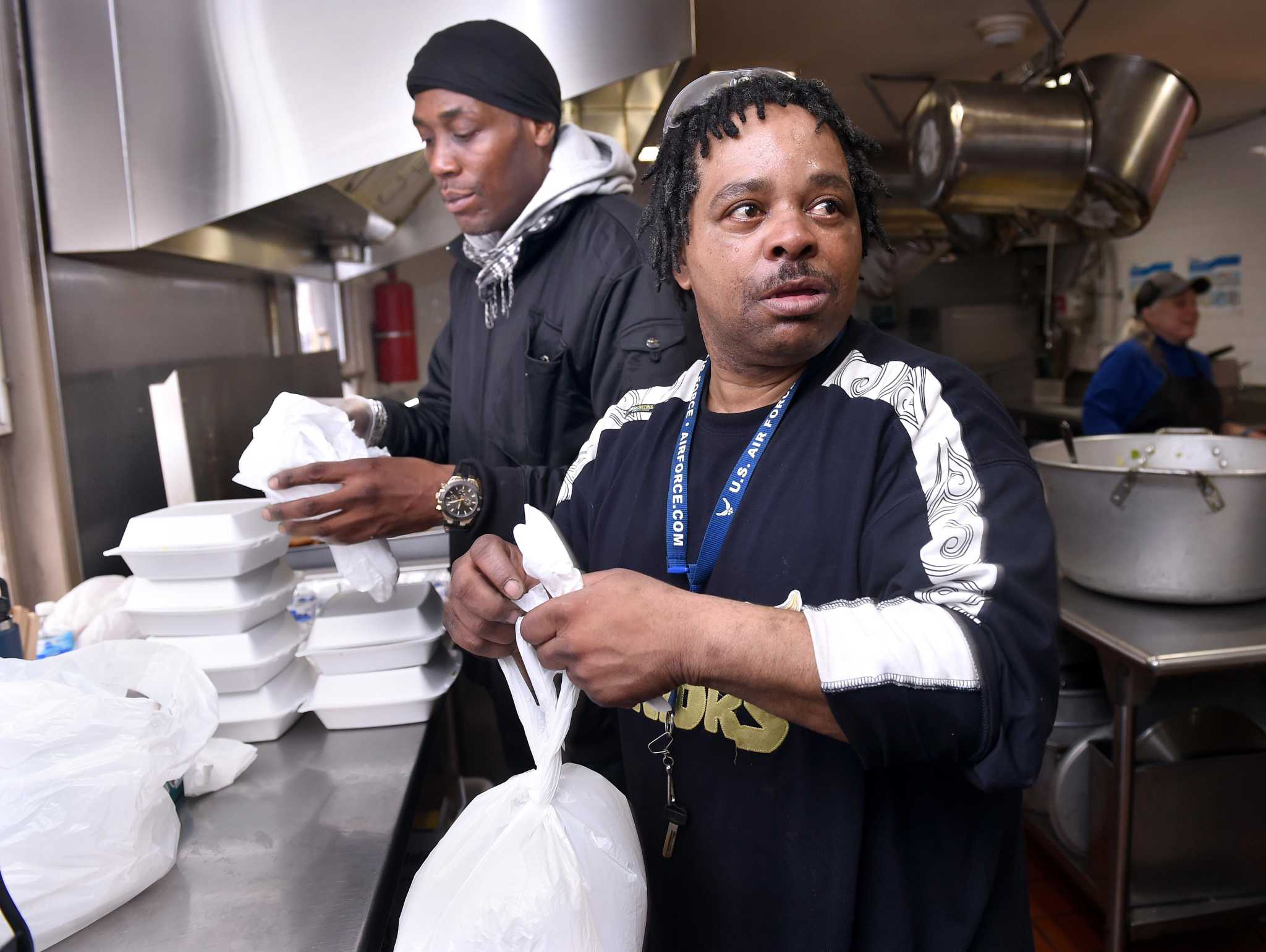 Ct Soup Kitchens Balance Virus Threat With Feeding The Hungry New Haven Register