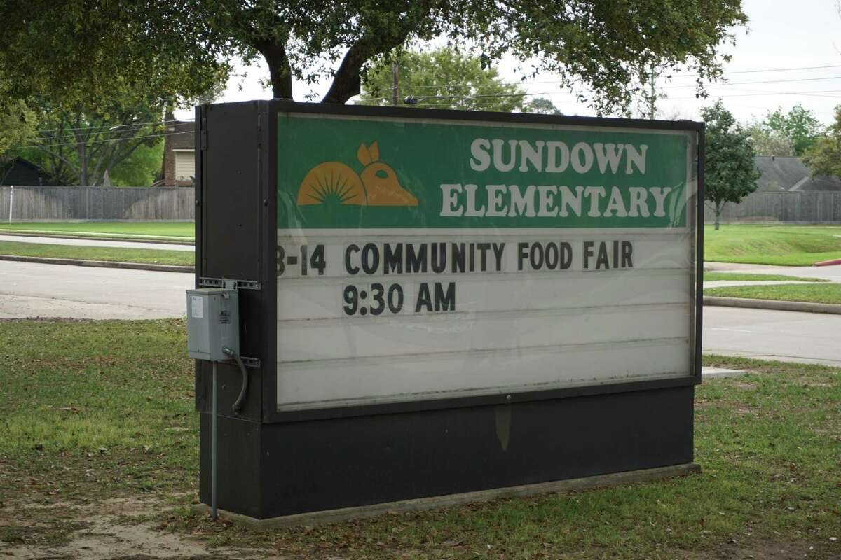 Free meals available for Katy area children at 10 Katy ISD schools