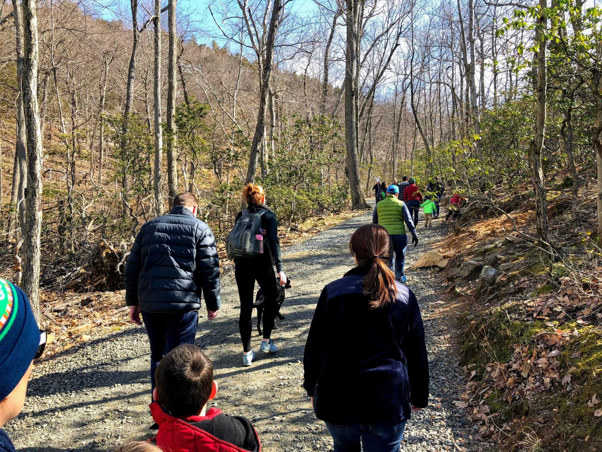 Some CT state parks close after parking lots reach capacity