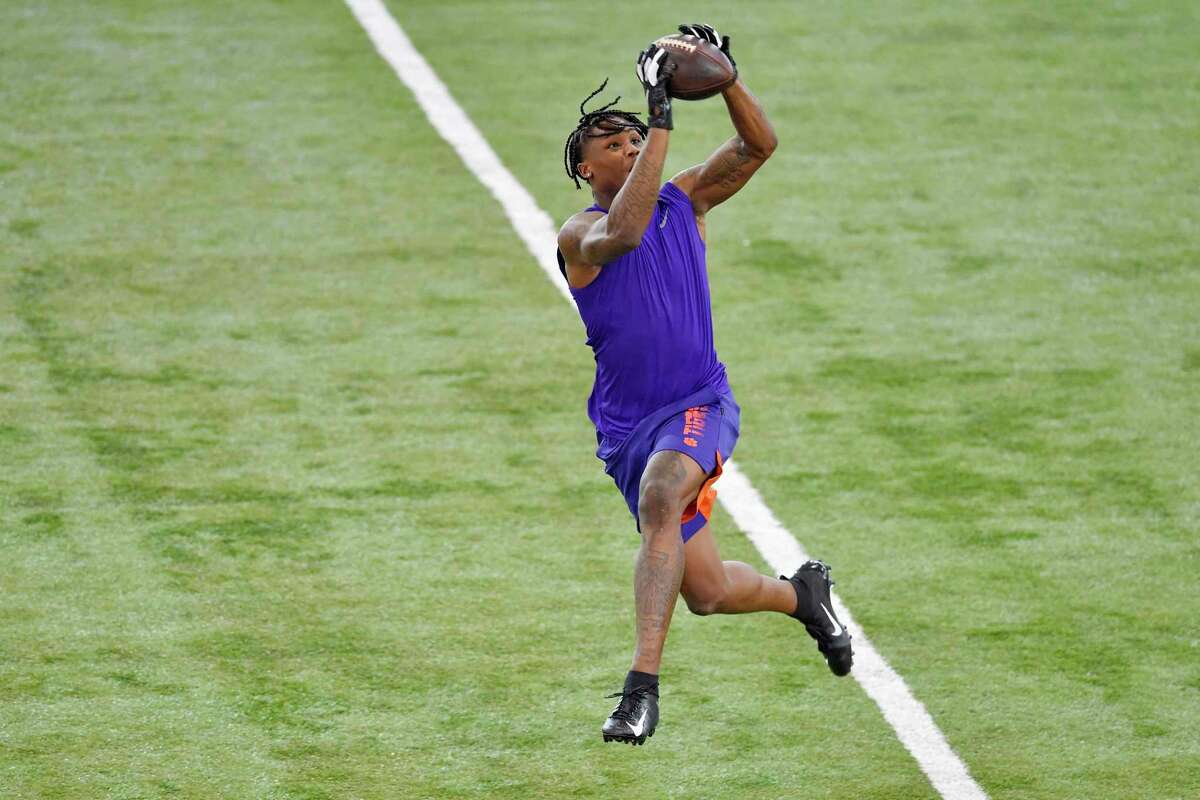 Clemson wide receiver Tee Higgins could be available when the Texans pick at No. 40 in next week’s NFL draft.
