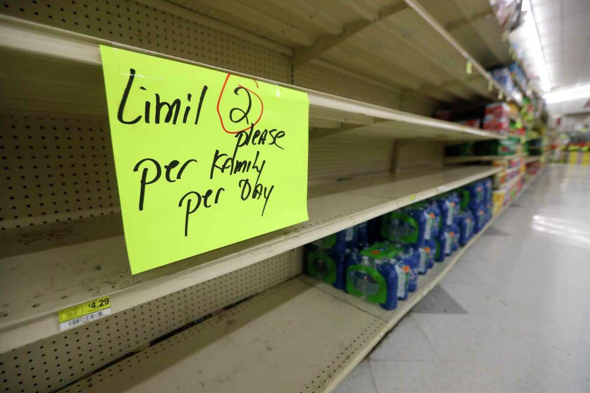 Food Town grocery stores start special hours for senior shoppers amid