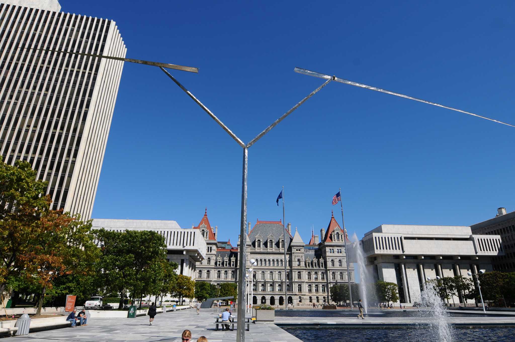 Buyouts and early retirement stir buzz in New York�s government workforces
