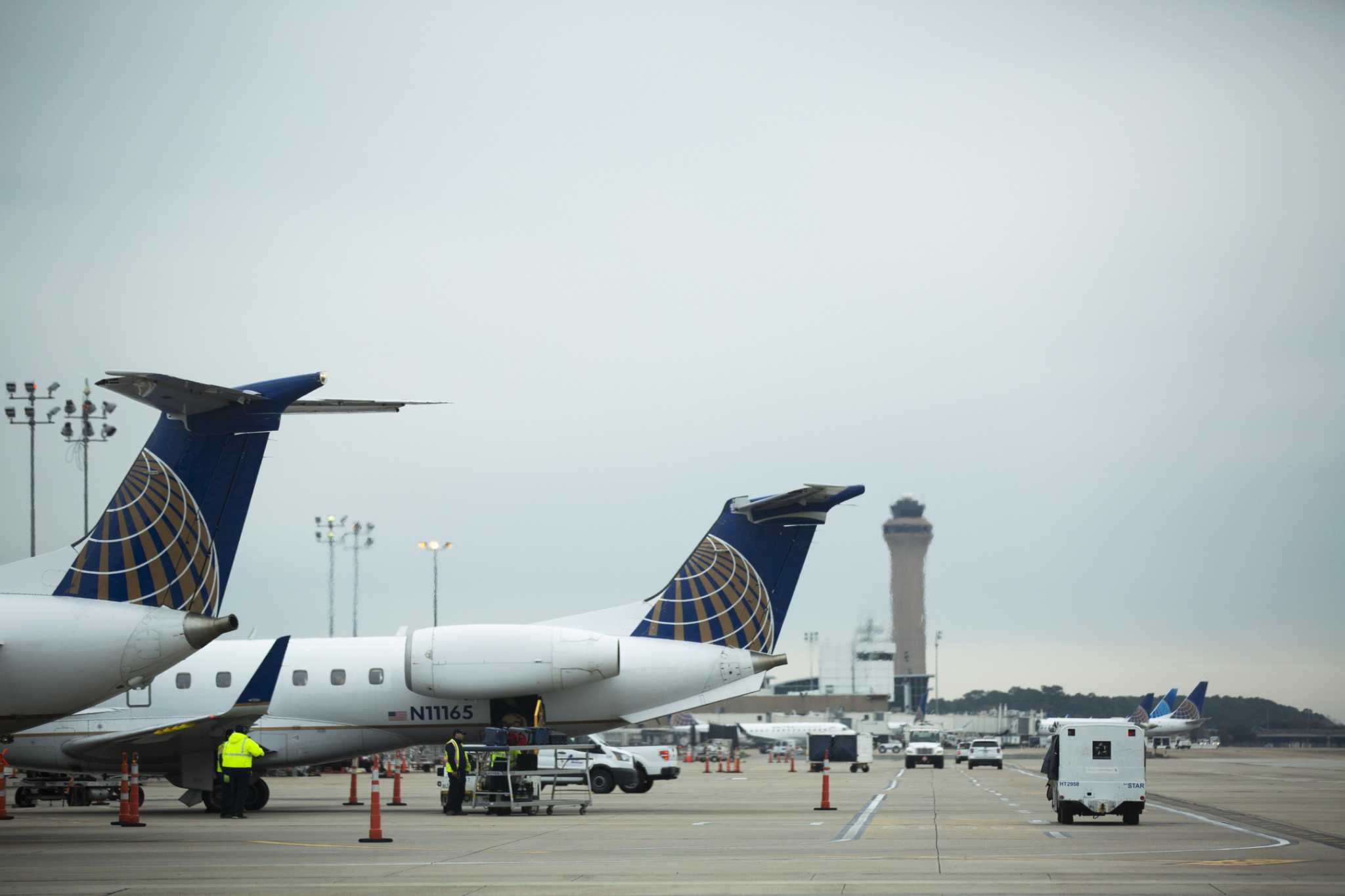 United to cut several domestic, international routes at Houston’s IAH