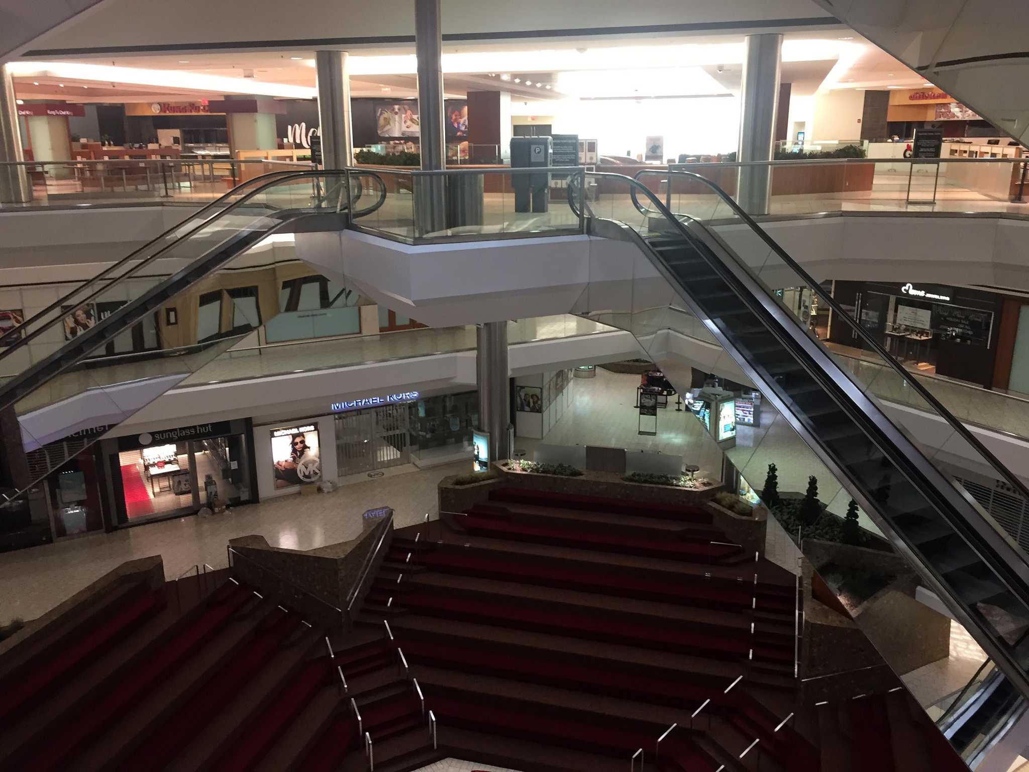 movie theater stamford ct mall