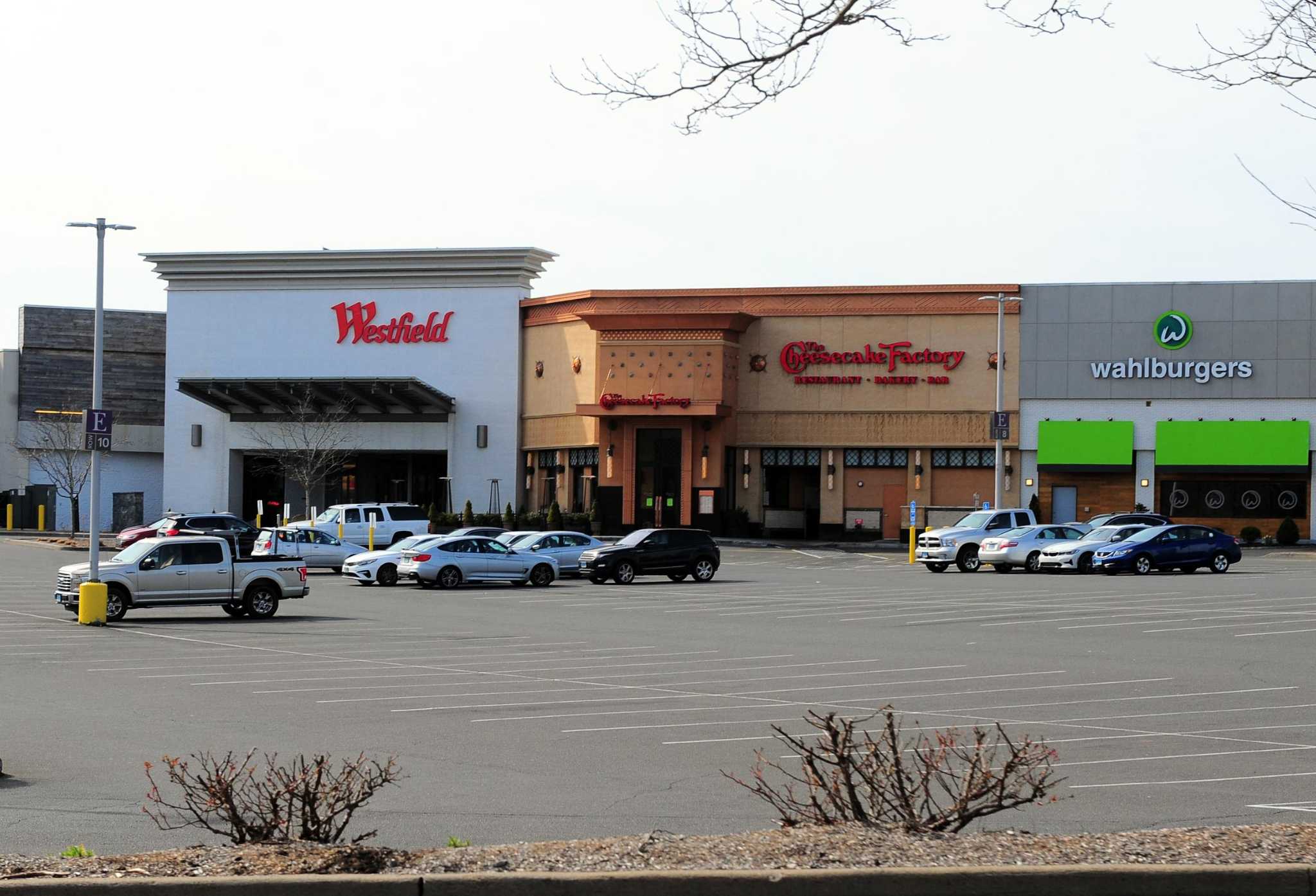 Police investigate 'suspicious vehicle' at Westfield shopping