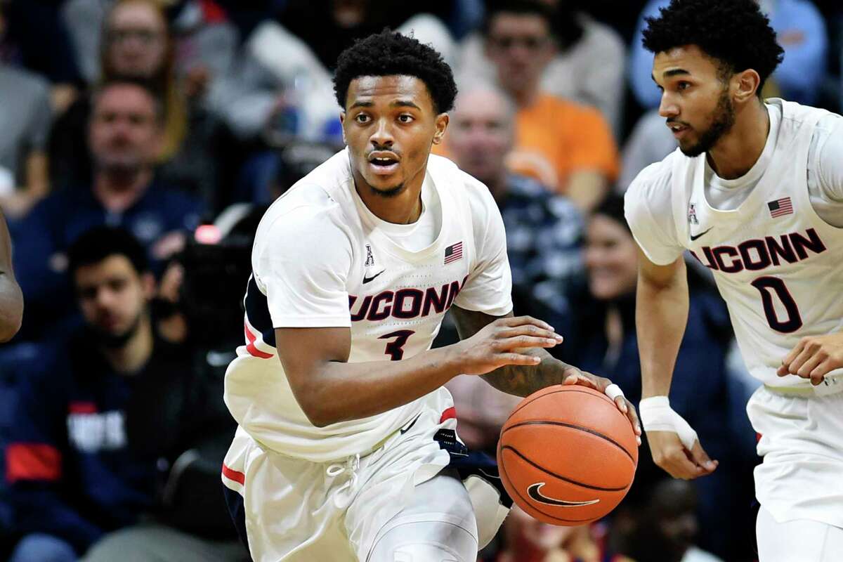 Alterique Gilbert to transfer from UConn